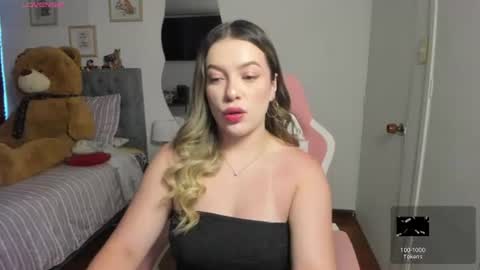 Snapshot of samysweet_8 chatting on July 2026 12:00:02 PM Samanta online show from July 2026 12:00:02 PM