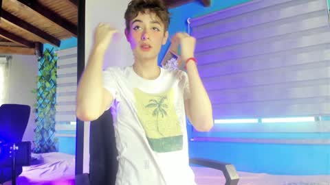    online show from January 2025 01:22:01 PM