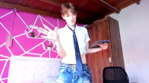    online show from January 2025 08:10:02 PM