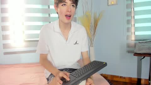    online show from February 2025 02:24:01 PM