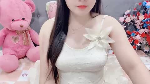 sanami_sian_ online show from December 2025 01:21:02 AM