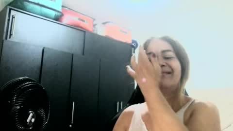 Snapshot of sanddi_milff chatting on May 2026 03:13:01 AM Sanddi online show from May 2026 03:13:01 AM
