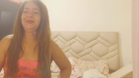 Sanddi  online show from July 2026 10:44:01 AM