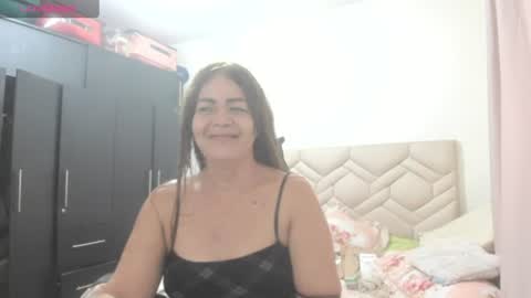 Sanddi  online show from July 2026 07:17:01 PM