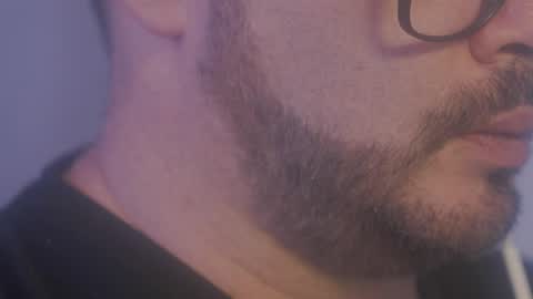 Sanders online show from April 2026 02:09:02 AM