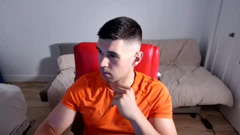 Sandow online show from September 2025 10:54:01 PM