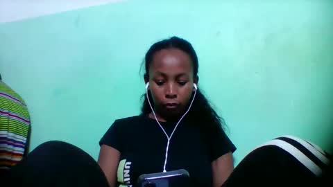 sandra1253099 online show from December 2025 06:36:02 PM