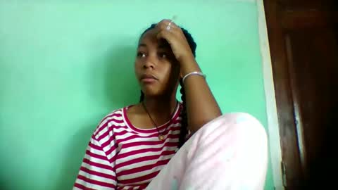 Snapshot of sandra1253099 chatting on May 2026 06:32:03 AM sandra1253099 online show from May 2026 06:32:03 AM