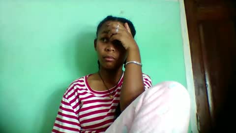 Snapshot of sandra1253099 chatting on May 2026 06:43:02 AM sandra1253099 online show from May 2026 06:43:02 AM
