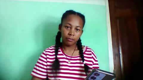 Snapshot of sandra1253099 chatting on May 2026 10:58:01 AM sandra1253099 online show from May 2026 10:58:01 AM