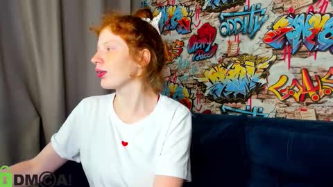 Sandra online show from September 2025 01:18:02 AM