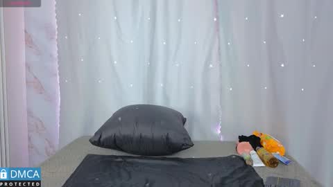 Sandra Rey online show from February 2026 07:06:02 PM