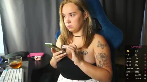 Snapshot of sandra_sww chatting on May 2026 07:15:02 AM sandra sw and bigmen Give our more pleasurePVT IS OPEN online show from May 2026 07:15:02 AM