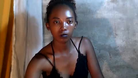 sandrine718 online show from January 2026 01:05:02 PM