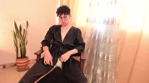 Snapshot of sandro_vitali chatting on October 2025 11:38:01 AM sandro_vitali online show from October 2025 11:38:01 AM