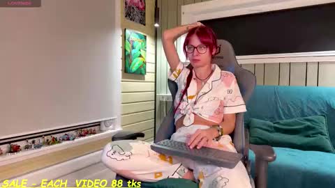 Snapshot of sandy_chris chatting on February 2026 04:50:02 AM Sandy and Chris online show from February 2026 04:50:02 AM