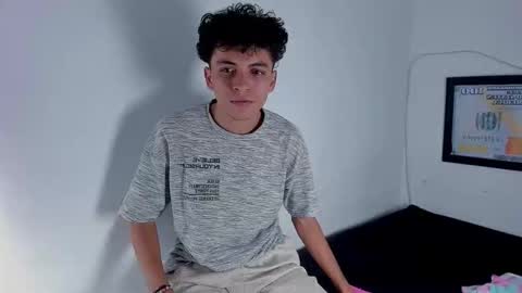 sandy_straw online show from March 2026 01:54:02 AM