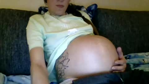 Snapshot of sandysun_shine chatting on December 2024 07:17:01 PM Sandy online show from December 2024 07:17:01 PM