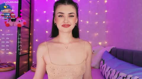 Sandy online show from May 2026 12:17:02 AM