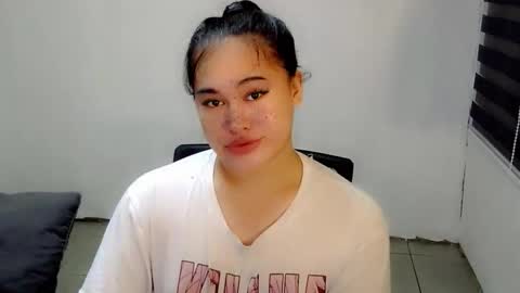 DANAYA online show from November 2025 05:03:01 PM