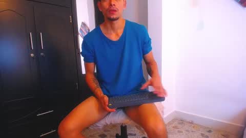 Santi online show from March 2026 09:32:02 PM