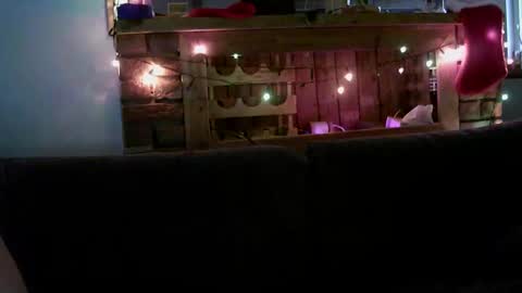 sanroom online show from December 2024 12:52:01 PM