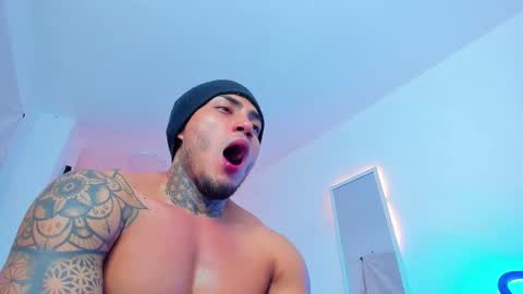 Snapshot of santi__ferrer chatting on September 2025 06:24:02 AM Santi Ferrer online show from September 2025 06:24:02 AM