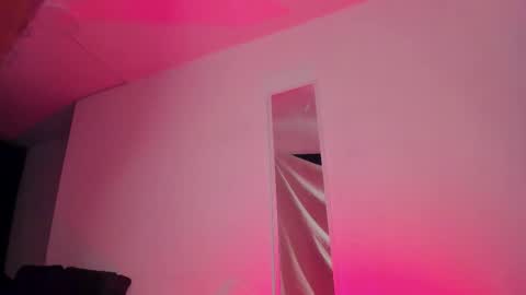 Snapshot of santi__ferrer chatting on November 2025 06:57:01 AM Santi Ferrer online show from November 2025 06:57:01 AM