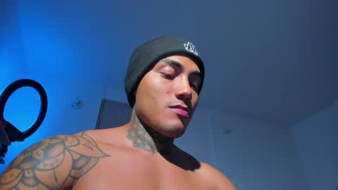 Santi Ferrer online show from May 2026 04:42:02 AM