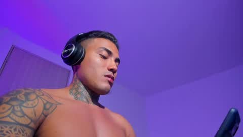 Santi Ferrer online show from May 2026 02:31:01 AM