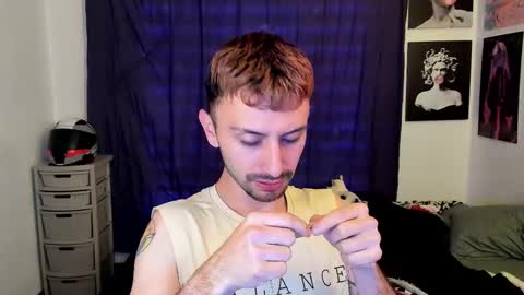 Snapshot of santi_mateo chatting on January 2026 10:57:02 PM Santi online show from January 2026 10:57:02 PM