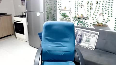 santi_ss online show from February 2026 01:21:01 AM