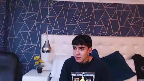 SantiAbader online show from October 2025 11:23:02 AM