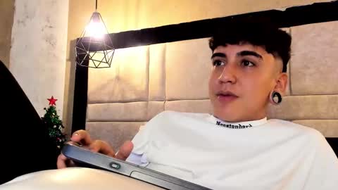 SantiAbader online show from November 2025 03:53:02 AM