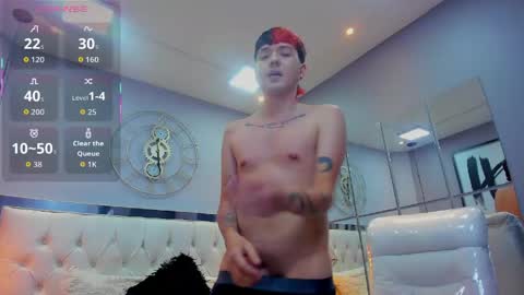 SANTIAGO  online show from April 2026 11:38:02 PM