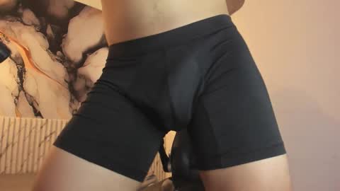 Snapshot of santiagocool chatting on May 2026 09:20:02 PM santiagocool online show from May 2026 09:20:02 PM