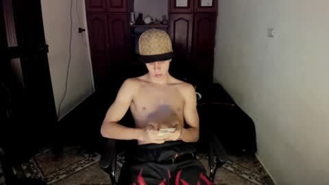 Julius Novachrono  online show from March 2025 01:21:02 AM