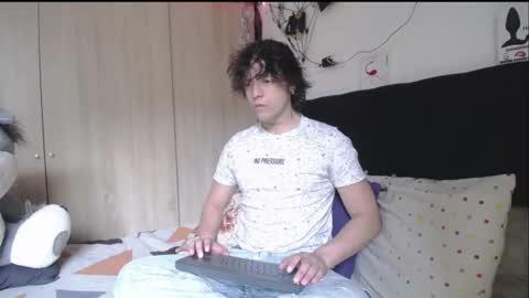 Snapshot of santii_rose chatting on June 2026 04:42:01 PM Santii online show from June 2026 04:42:01 PM