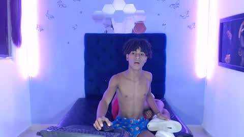 santiago online show from December 2024 05:04:01 PM