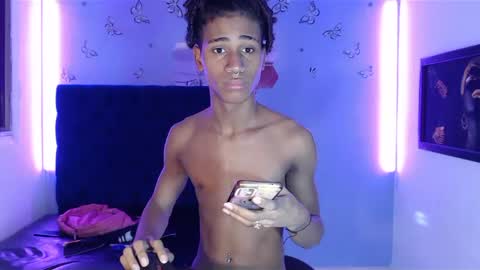 santiago online show from December 2024 01:22:01 PM