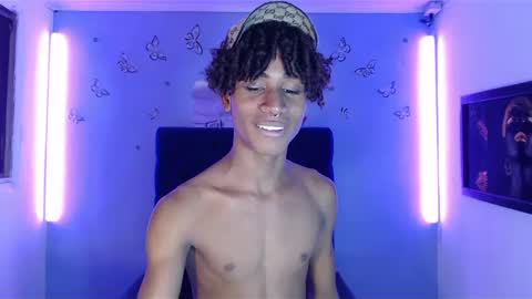 santiago online show from December 2024 07:31:02 PM