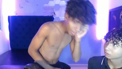 santiago online show from December 2024 01:21:01 PM