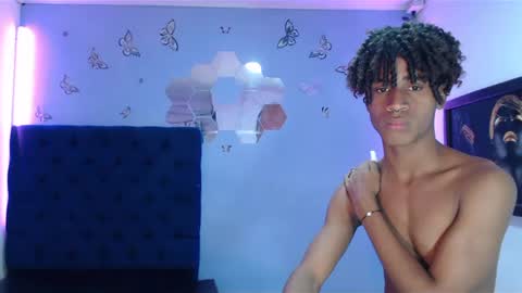 santiago online show from January 2025 04:46:02 PM