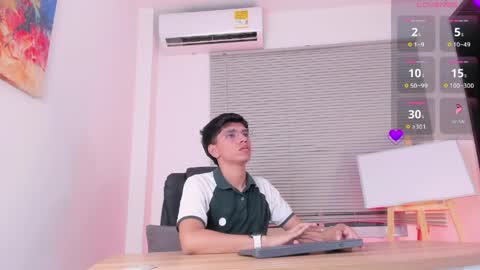 Santiago Carrington online show from April 2026 08:53:01 PM