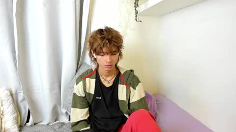 kitty online show from February 2025 05:16:01 AM