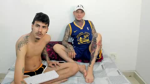 santy_of1 online show from April 2026 01:03:02 PM