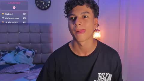 santy_stump online show from September 2025 10:43:01 PM