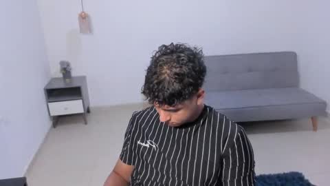 Snapshot of santy_stump chatting on April 2026 09:38:01 PM santy_stump online show from April 2026 09:38:01 PM
