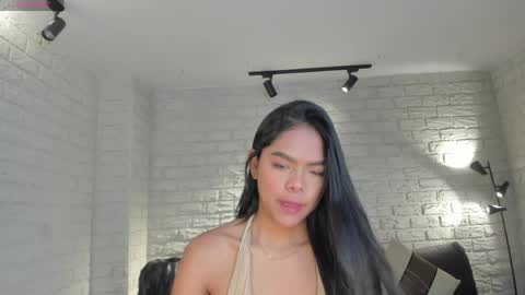Saphira James online show from May 2026 10:48:01 PM