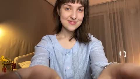 Anny online show from October 2025 08:53:02 PM